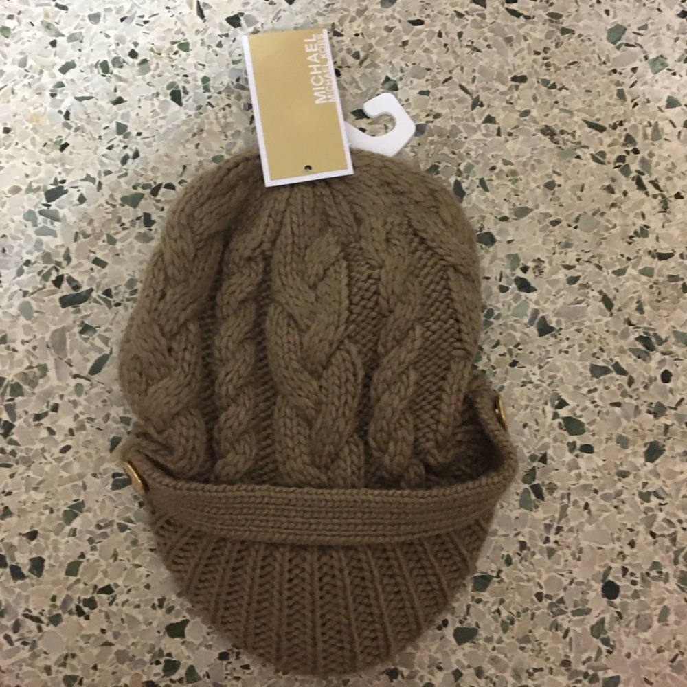 NWT Michael Kors Brown Knit Beanie